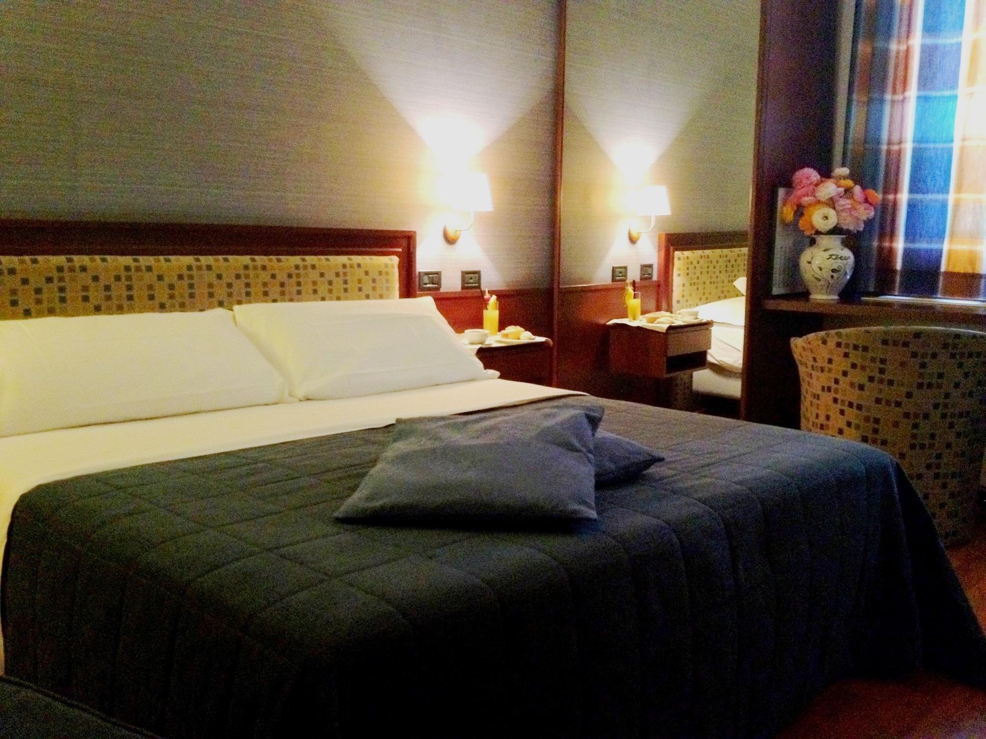 Hotel Montreal راغوزا المظهر الخارجي الصورة