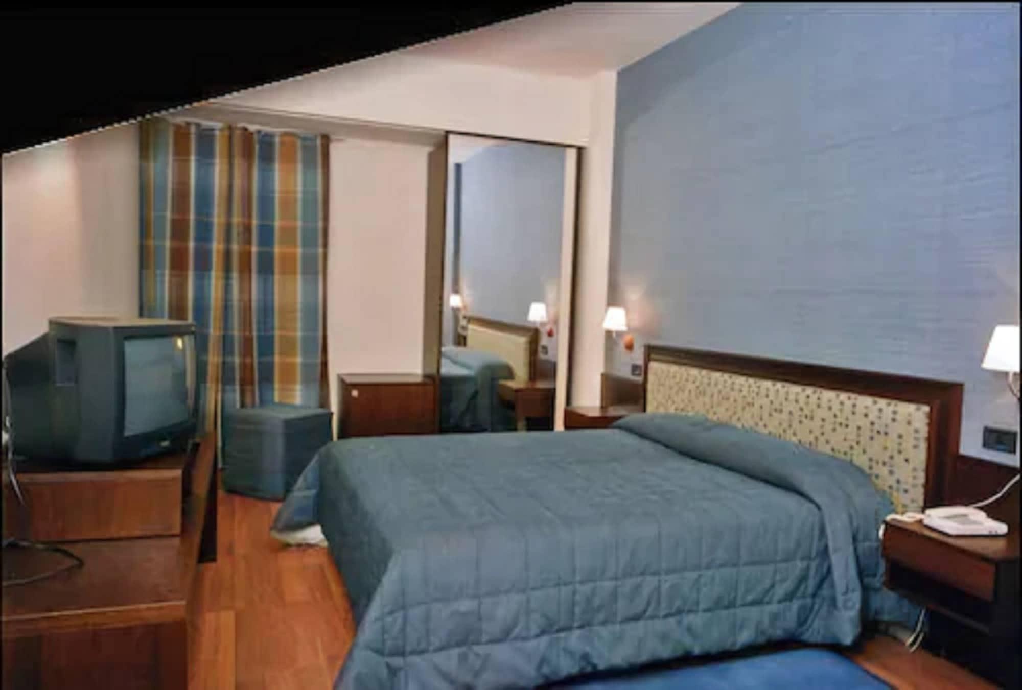 Hotel Montreal راغوزا المظهر الخارجي الصورة