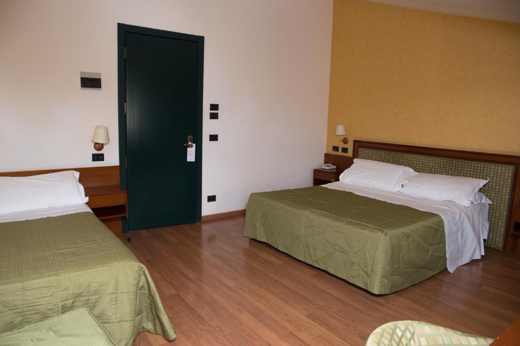 Hotel Montreal راغوزا المظهر الخارجي الصورة