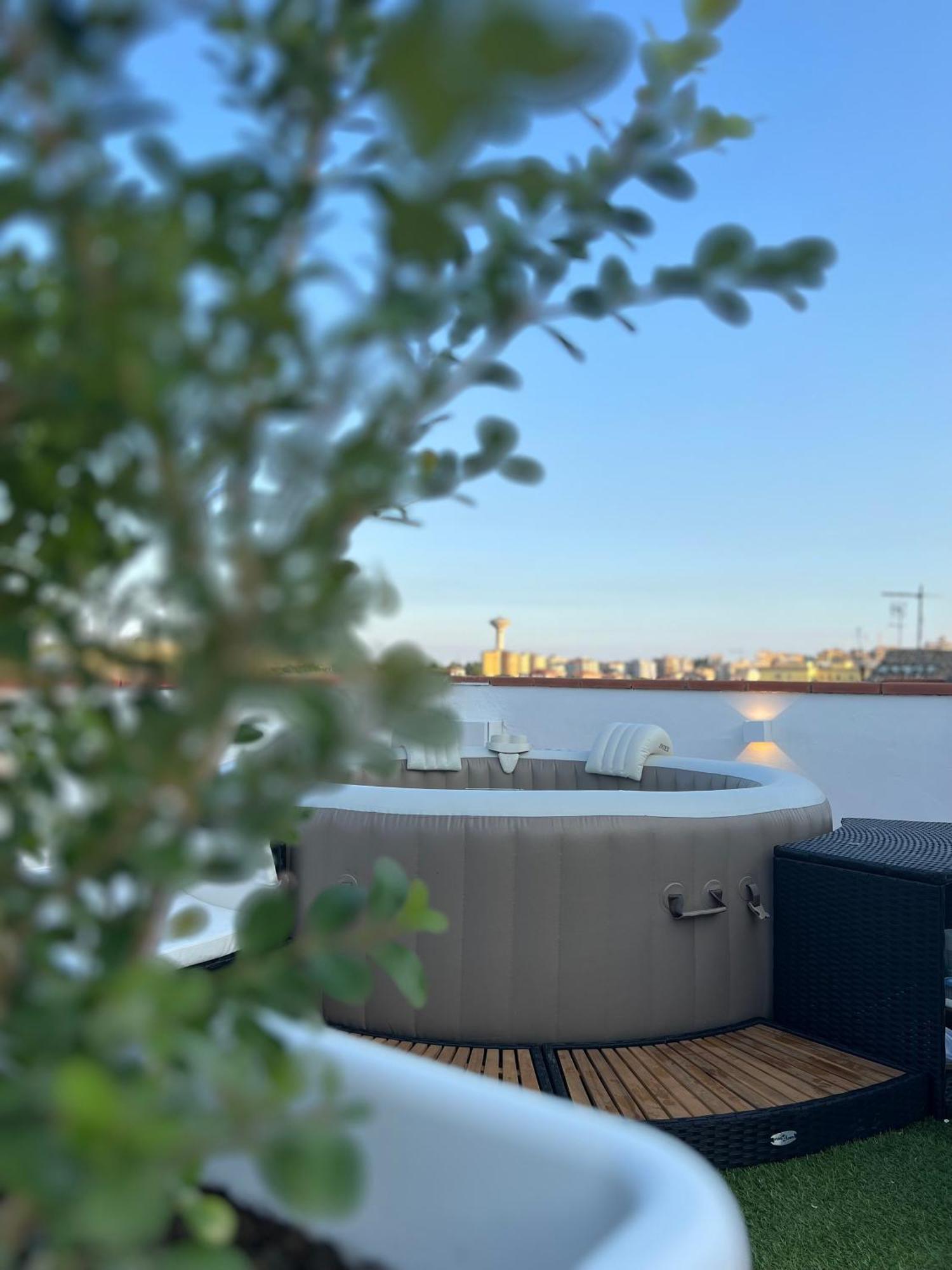 Hotel Montreal راغوزا المظهر الخارجي الصورة