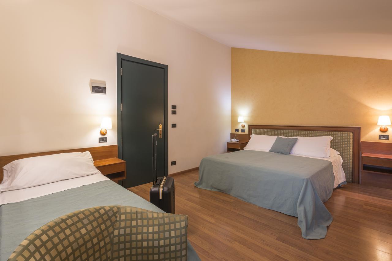 Hotel Montreal راغوزا المظهر الخارجي الصورة